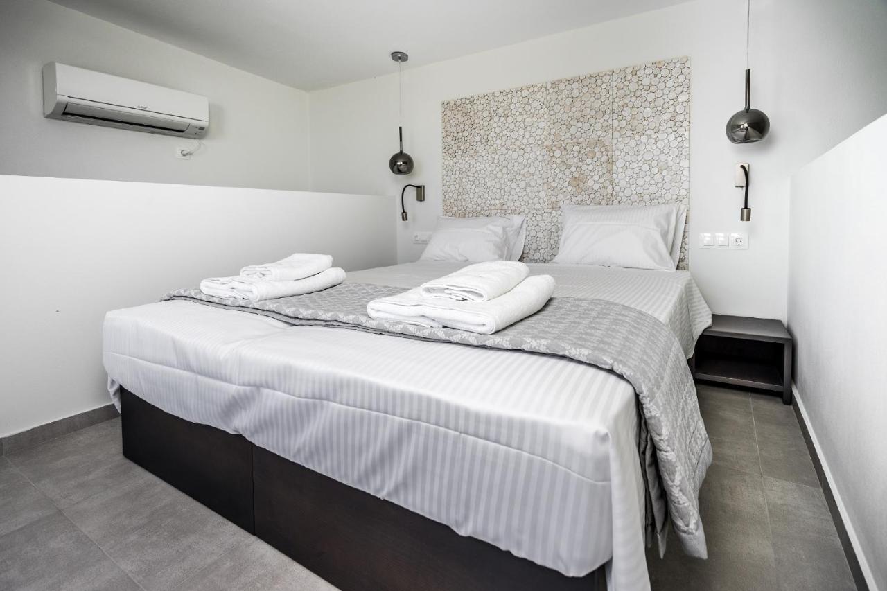 Villa Daniela & Apartments كوتْسوناري المظهر الخارجي الصورة